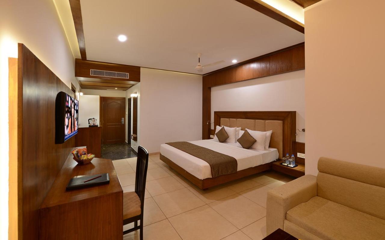 Lords Inn Somnath Luaran gambar
