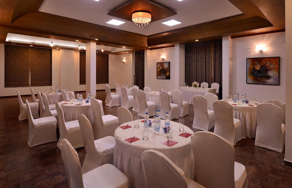 Lords Inn Somnath Luaran gambar